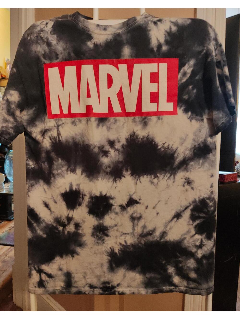 Marvel official t-shirt - blue tie dye size M men's EUC